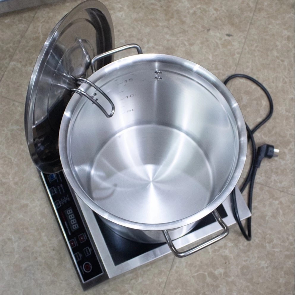 bên trong nồi inox dùng cho bếp từ công nghiệp